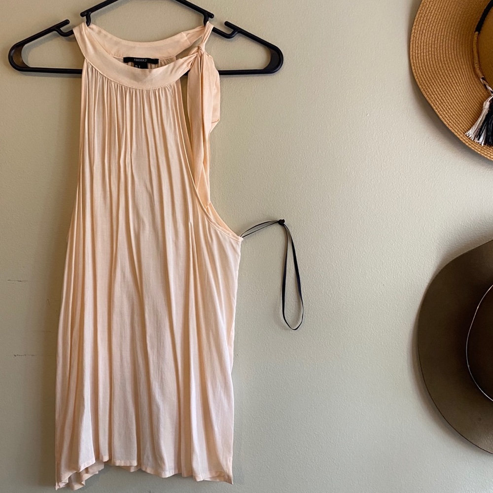 Women’s Top NEW